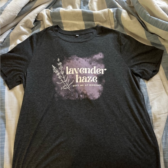 Lavender Haze swiftie tshirt - Picture 4 of 4